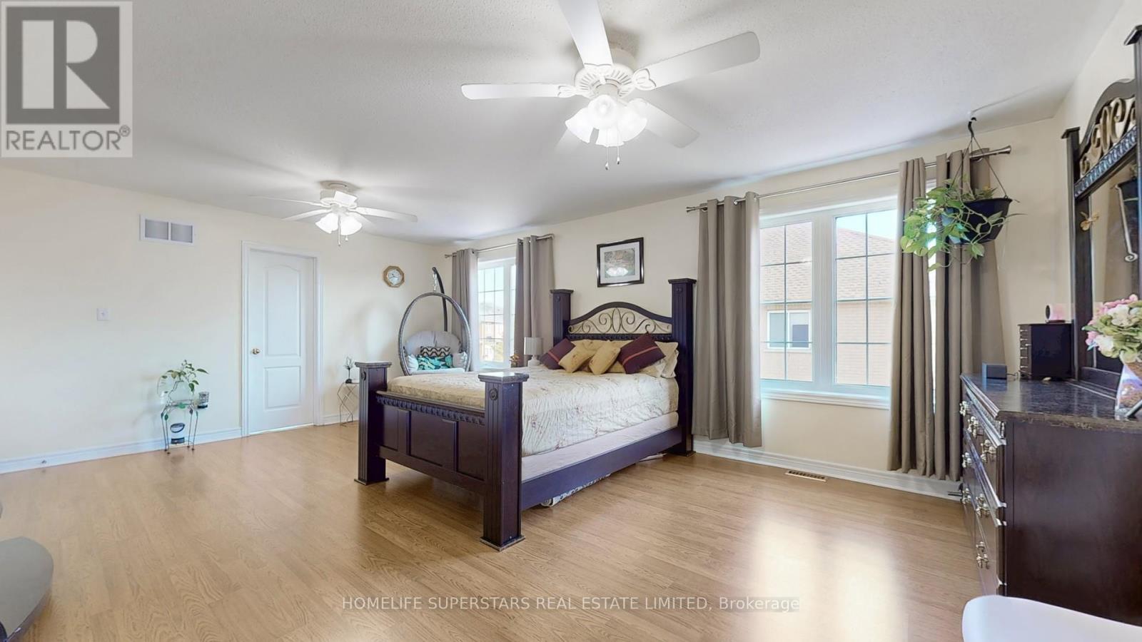 57 Quailvalley Drive, Brampton, Ontario  L6R 0N7 - Photo 23 - W12724260