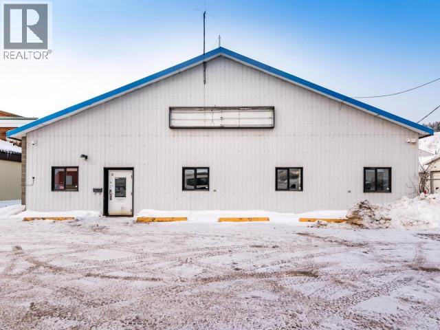 115 Copper Road, Whitehorse, Yukon  Y1A 2Z7 - Photo 2 - 17039