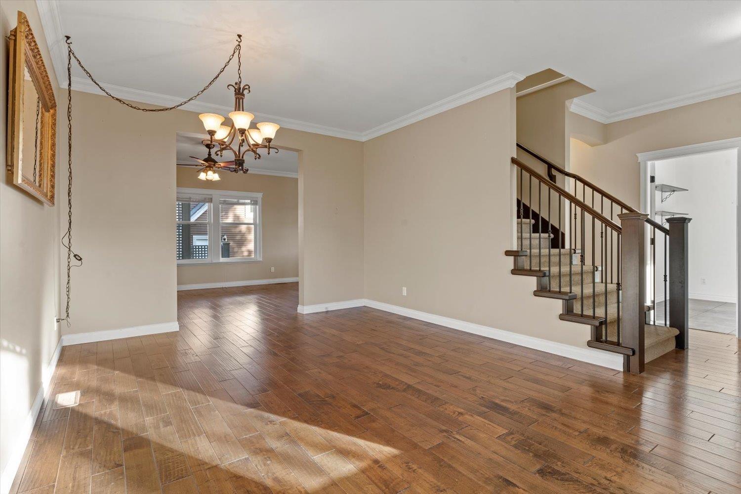 34749 3 Avenue, Abbotsford, British Columbia  V2S 8B9 - Photo 6 - R3081205