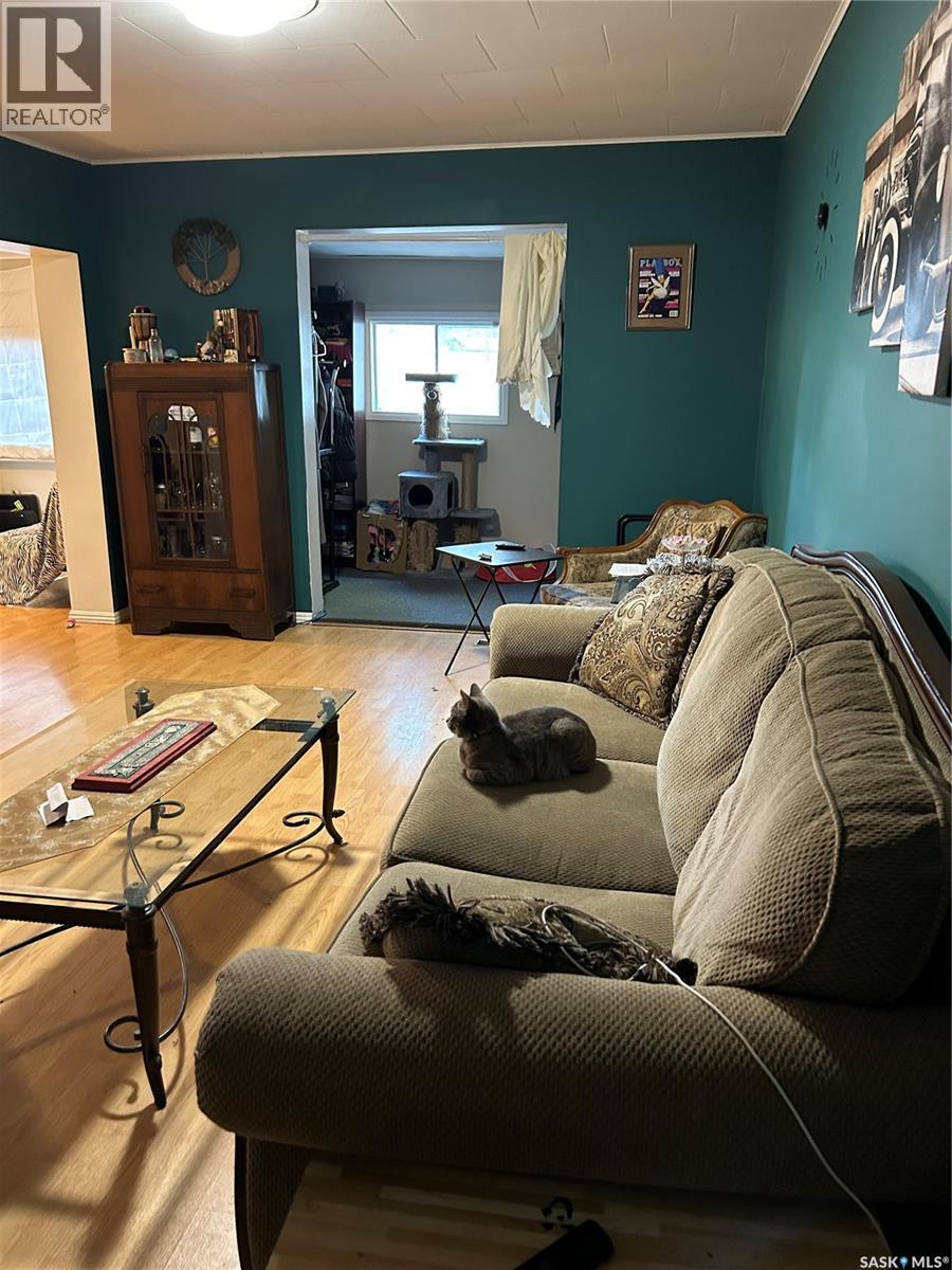 301 Aldridge Street, Bienfait, Saskatchewan  S0C 0M0 - Photo 9 - SK027277