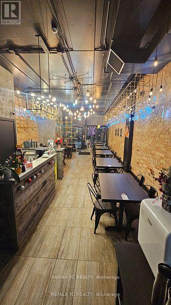 23 KING STREET N, Waterloo, Ontario