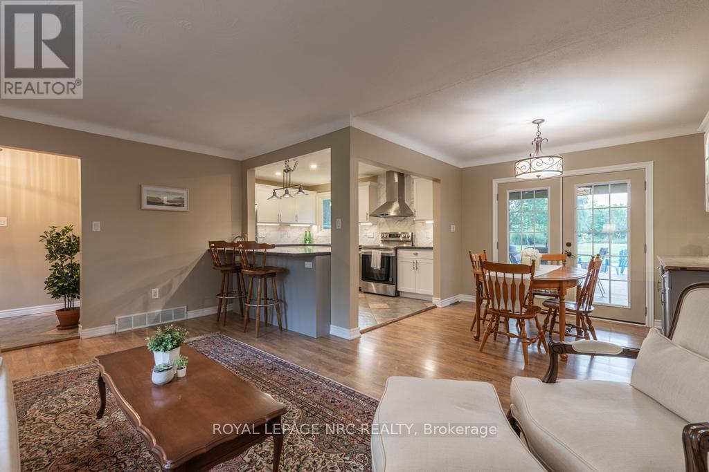 2432 Port Robinson Road, Thorold, Ontario  L3B 5N5 - Photo 21 - X12724080