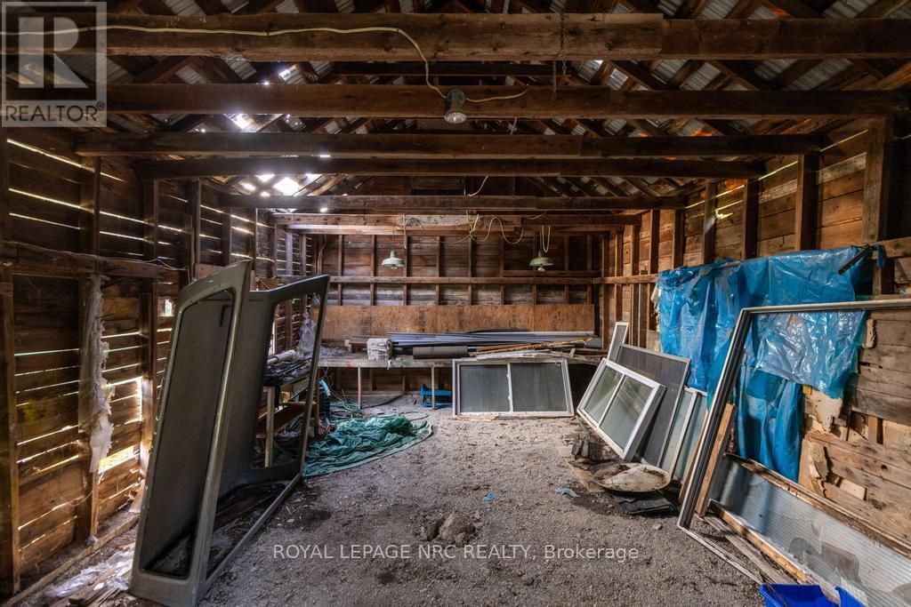 2432 Port Robinson Road, Thorold, Ontario  L3B 5N5 - Photo 40 - X12724080