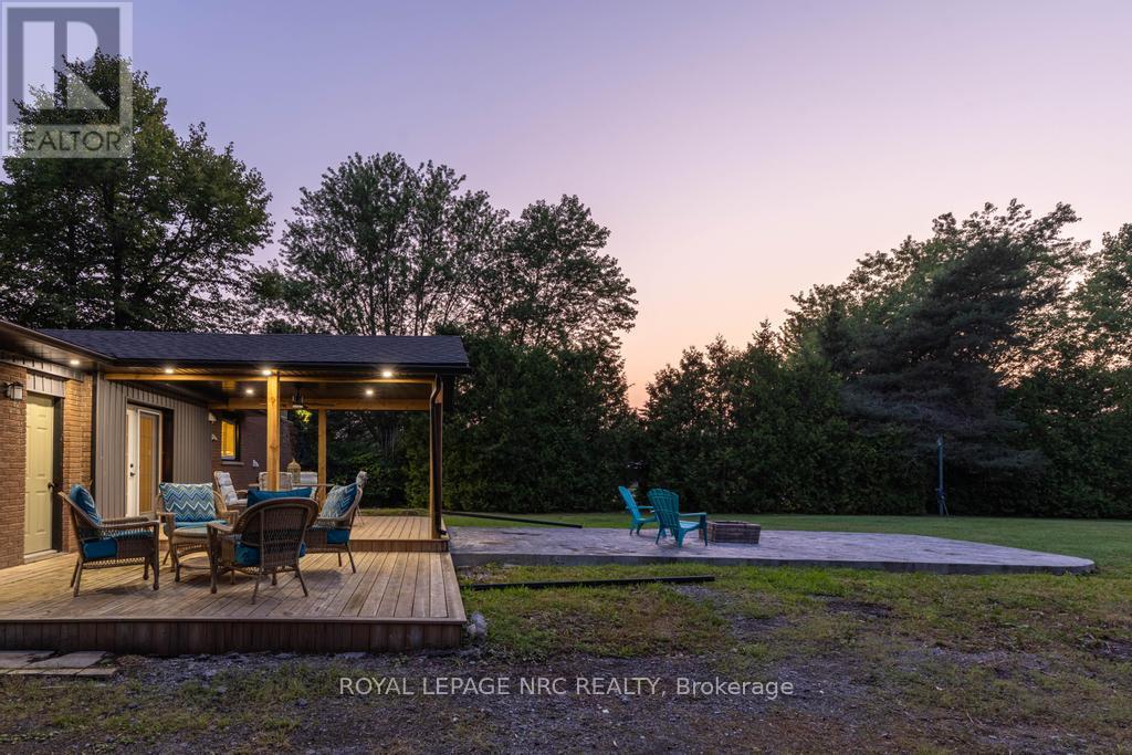 2432 Port Robinson Road, Thorold, Ontario  L3B 5N5 - Photo 46 - X12724080