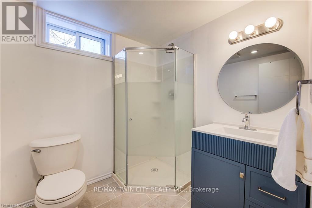 15 - 164 Jansen Avenue, Kitchener, Ontario  N2A 2L7 - Photo 26 - X12724124