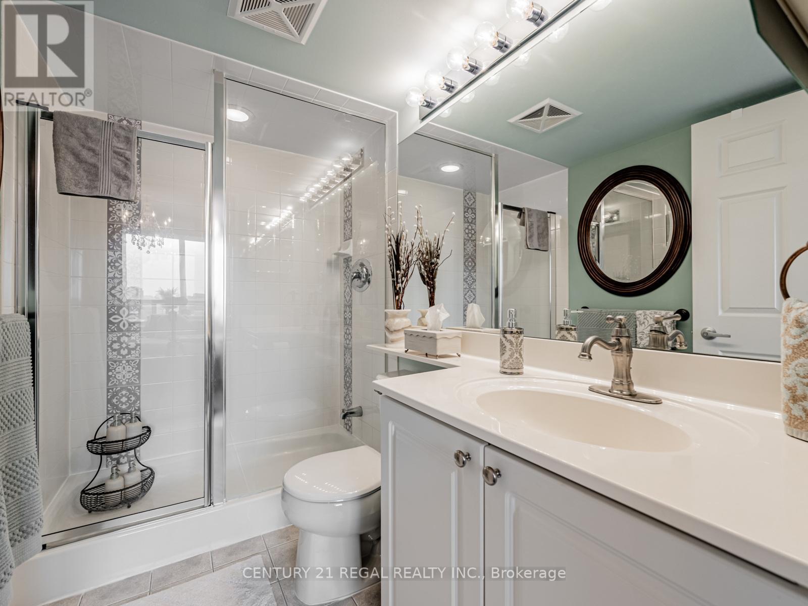 1313 - 1369 Bloor Street W, Toronto, Ontario  M6P 4J4 - Photo 24 - C12723858