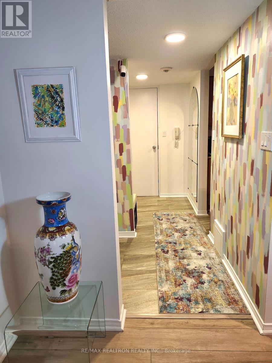 101 - 107 Bond Street, Orillia, Ontario  L3V 1J7 - Photo 8 - S12673056