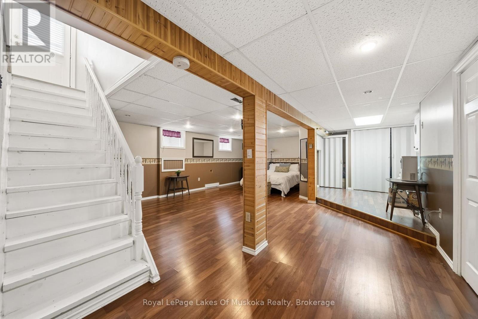 8020 Park Lane Crescent, Ramara, Ontario  L0K 2B0 - Photo 20 - S12724332