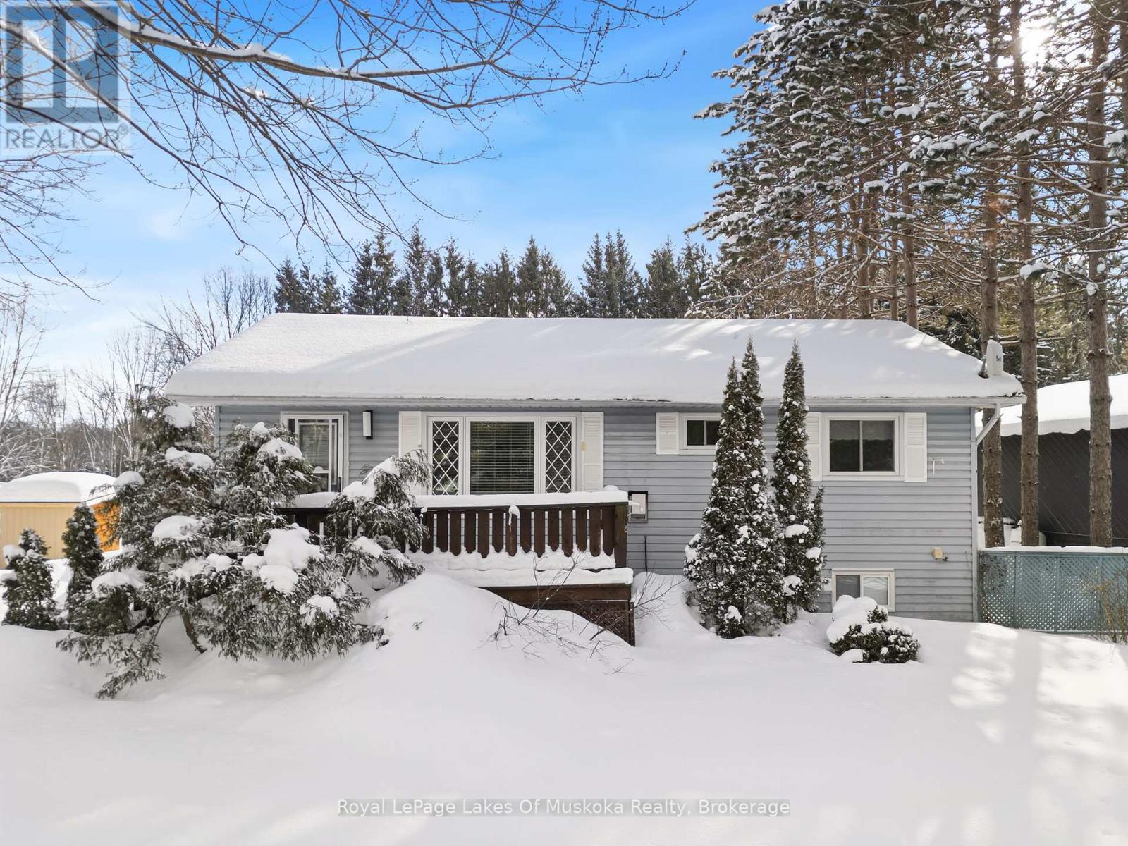 8020 Park Lane Crescent, Ramara, Ontario  L0K 2B0 - Photo 28 - S12724332