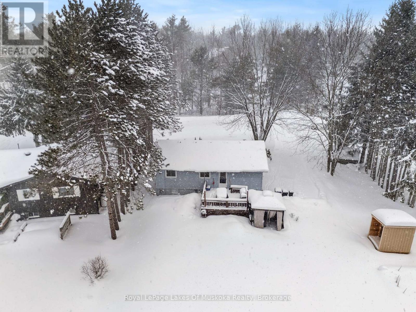 8020 Park Lane Crescent, Ramara, Ontario  L0K 2B0 - Photo 31 - S12724332