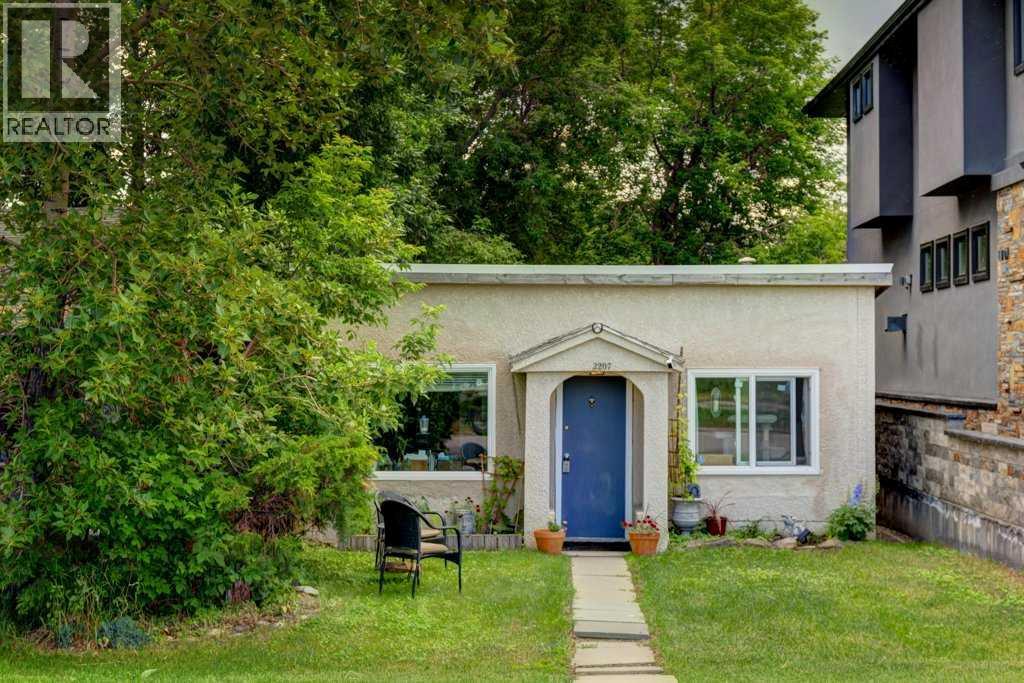 2207 8 Avenue Se, Calgary, Alberta  T2G 0P2 - Photo 7 - A2281285