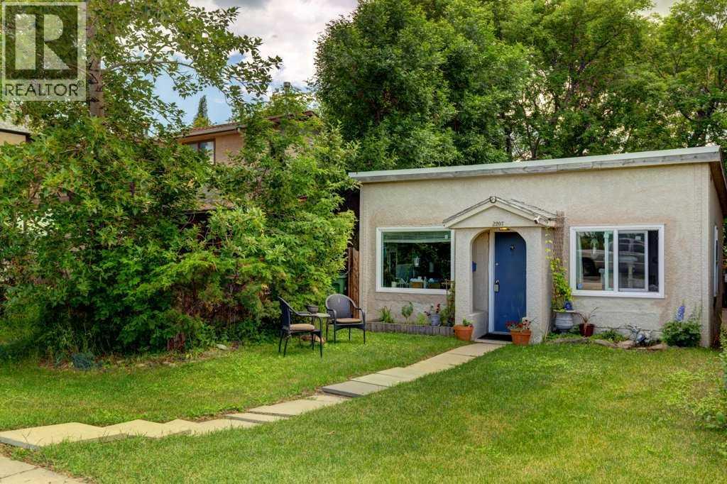 2207 8 Avenue Se, Calgary, Alberta  T2G 0P2 - Photo 8 - A2281285