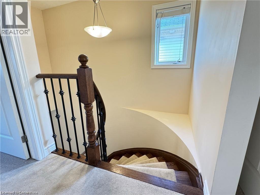 1472 Baseline Road, Stoney Creek, Ontario  L8E 8G3 - Photo 10 - 40800560