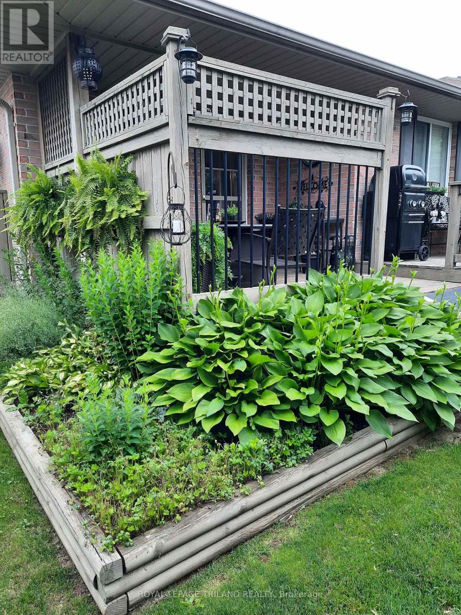 530 Highview Drive, St. Thomas, Ontario  N5R 6G3 - Photo 49 - X12724324