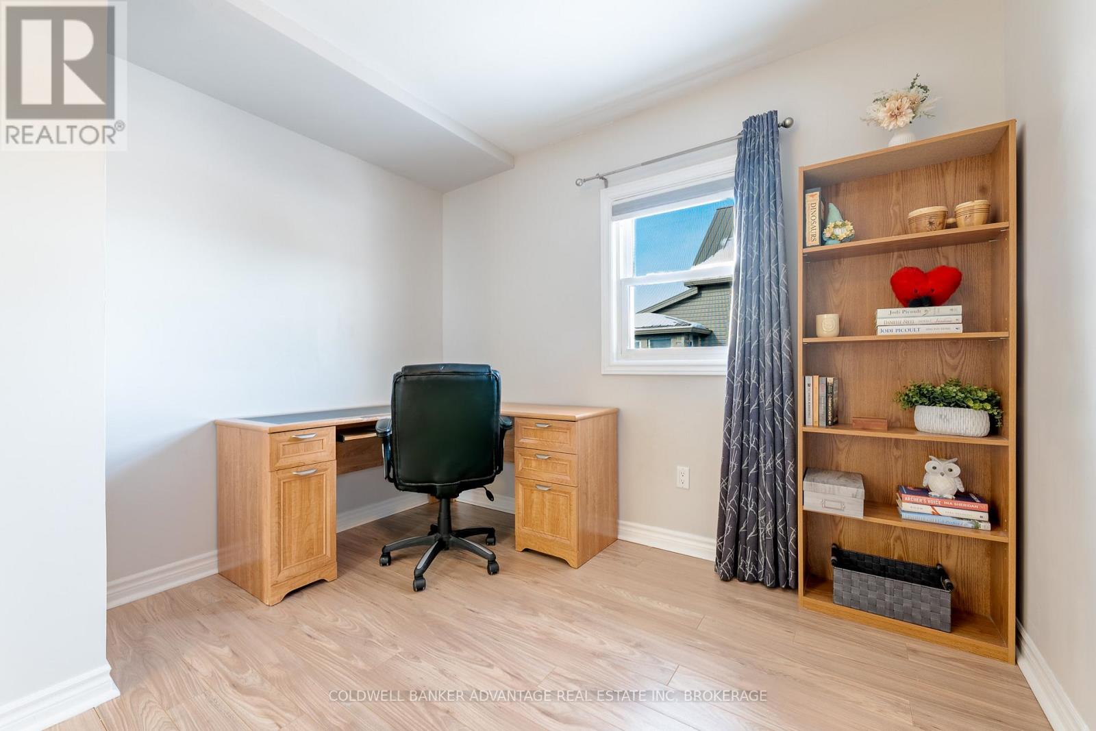 52 Oak Street, Port Colborne, Ontario  L3K 4S6 - Photo 10 - X12724316