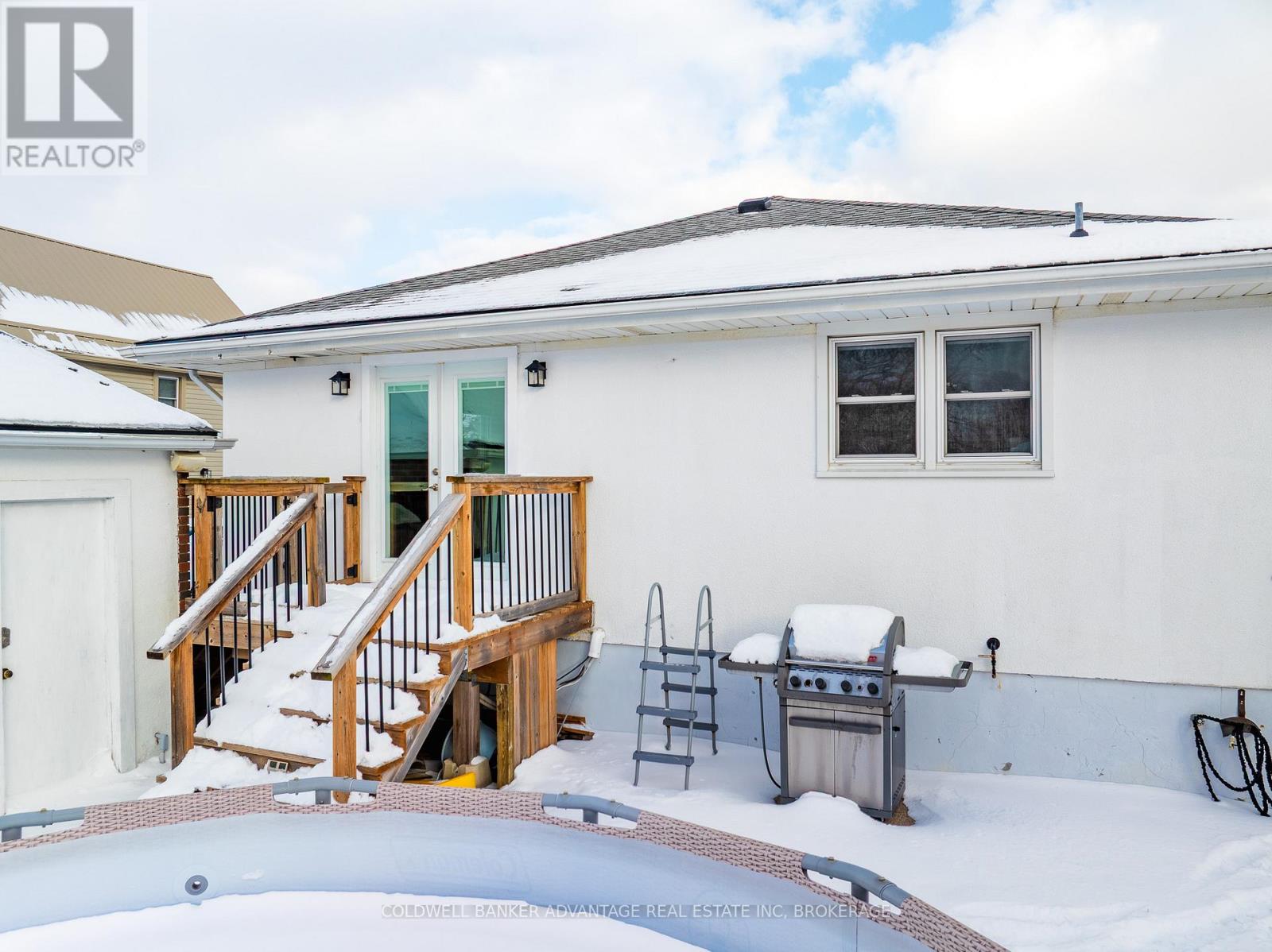 52 Oak Street, Port Colborne, Ontario  L3K 4S6 - Photo 17 - X12724316