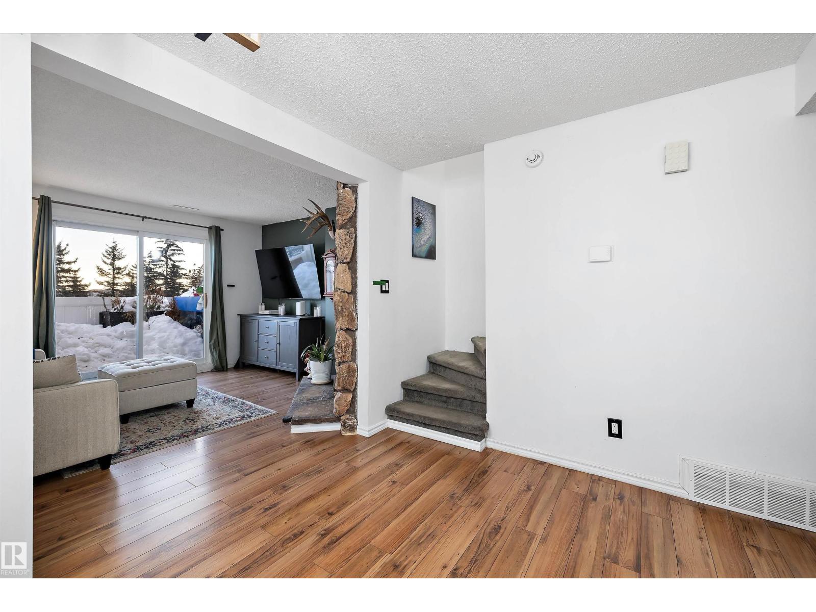 139 Lancaster Tc Nw, Edmonton, Alberta  T5X 5S9 - Photo 12 - E4470708