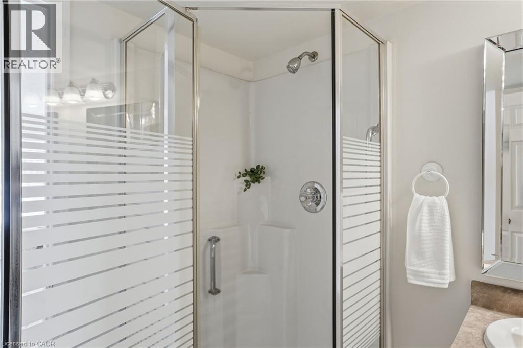 216 Plains Road W Unit# E106, Burlington, Ontario L7T 4K8 - Photo 21 - 40798960