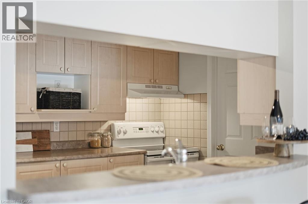 216 Plains Road W Unit# E106, Burlington, Ontario L7T 4K8 - Photo 25 - 40798960