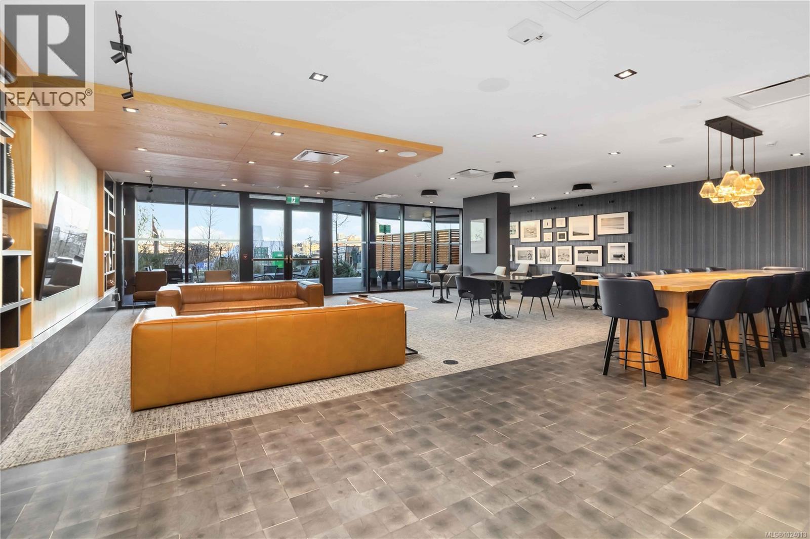 308 369 Tyee Rd, Victoria, British Columbia  V9A 0B6 - Photo 35 - 1024013