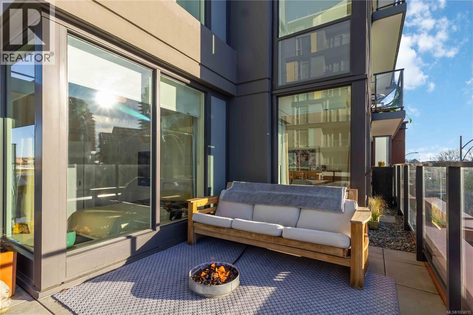 308 369 Tyee Rd, Victoria, British Columbia  V9A 0B6 - Photo 29 - 1024013