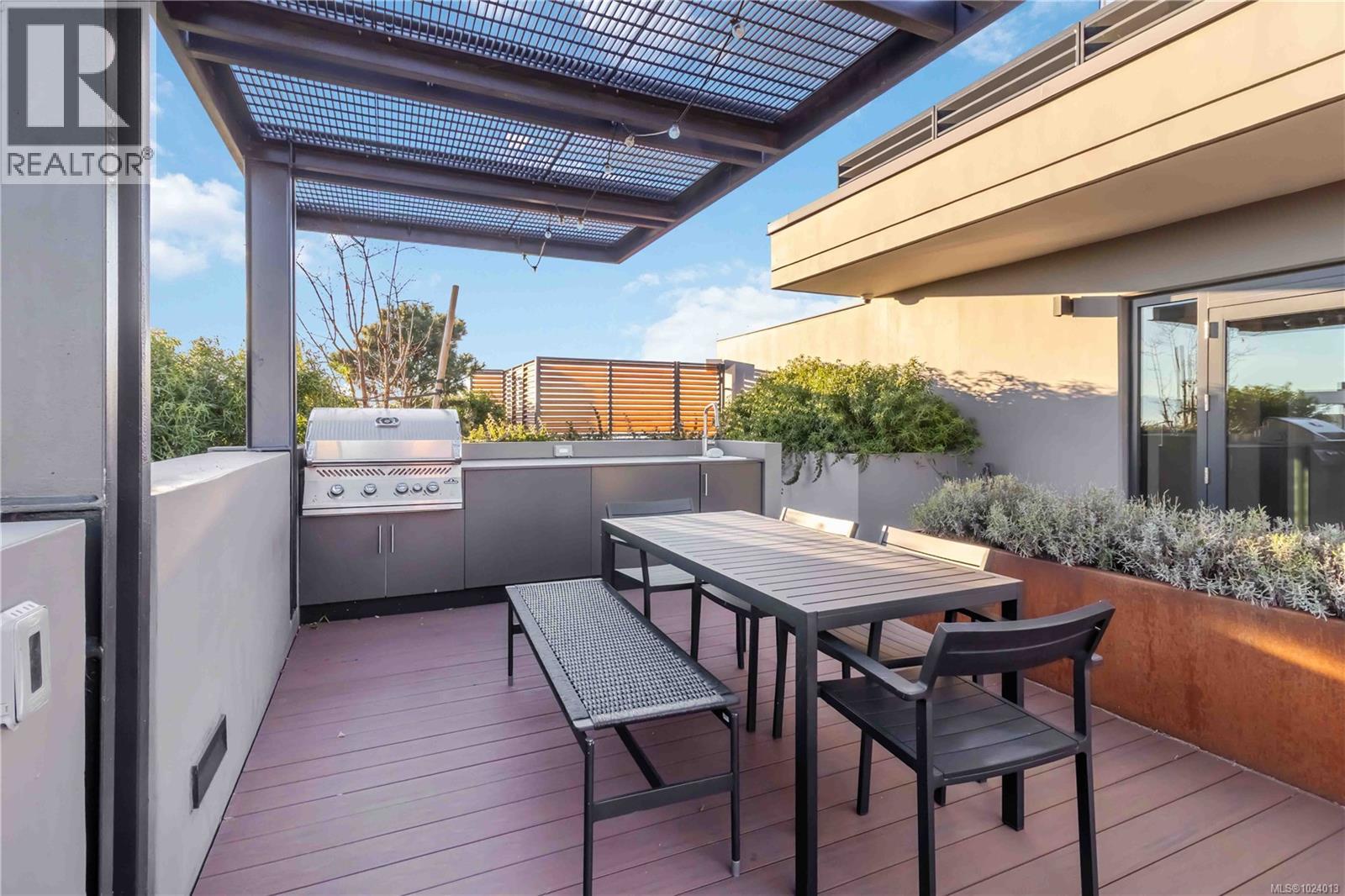 308 369 Tyee Rd, Victoria, British Columbia  V9A 0B6 - Photo 39 - 1024013