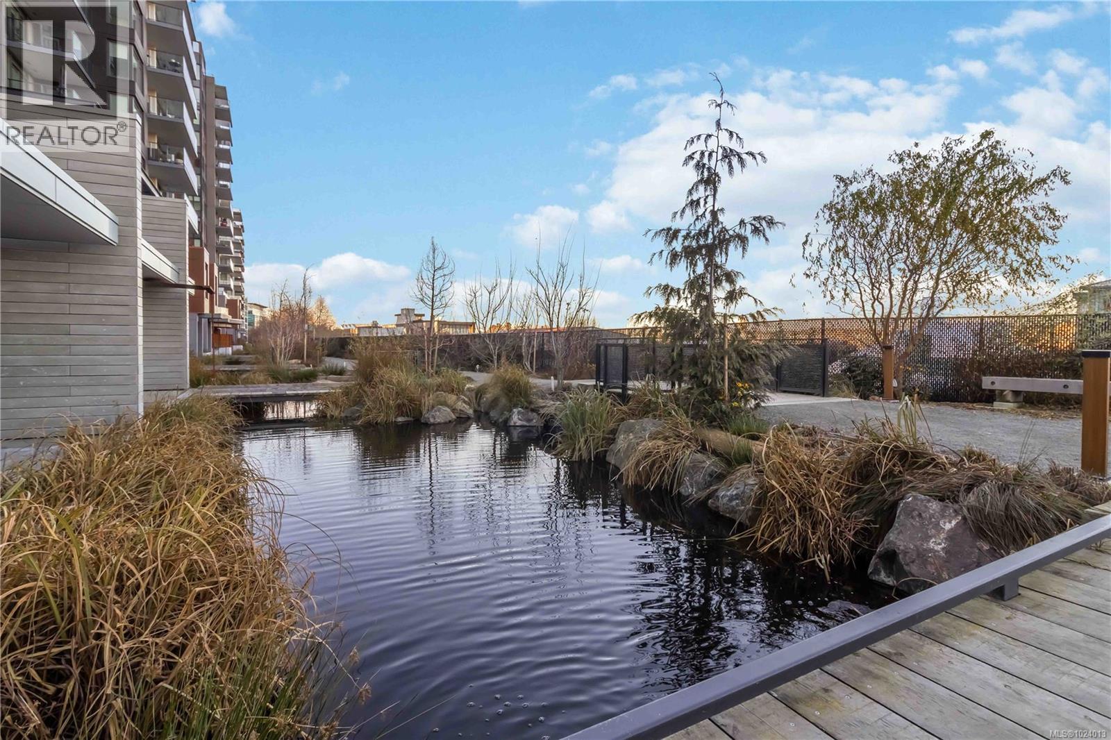 308 369 Tyee Rd, Victoria, British Columbia  V9A 0B6 - Photo 46 - 1024013