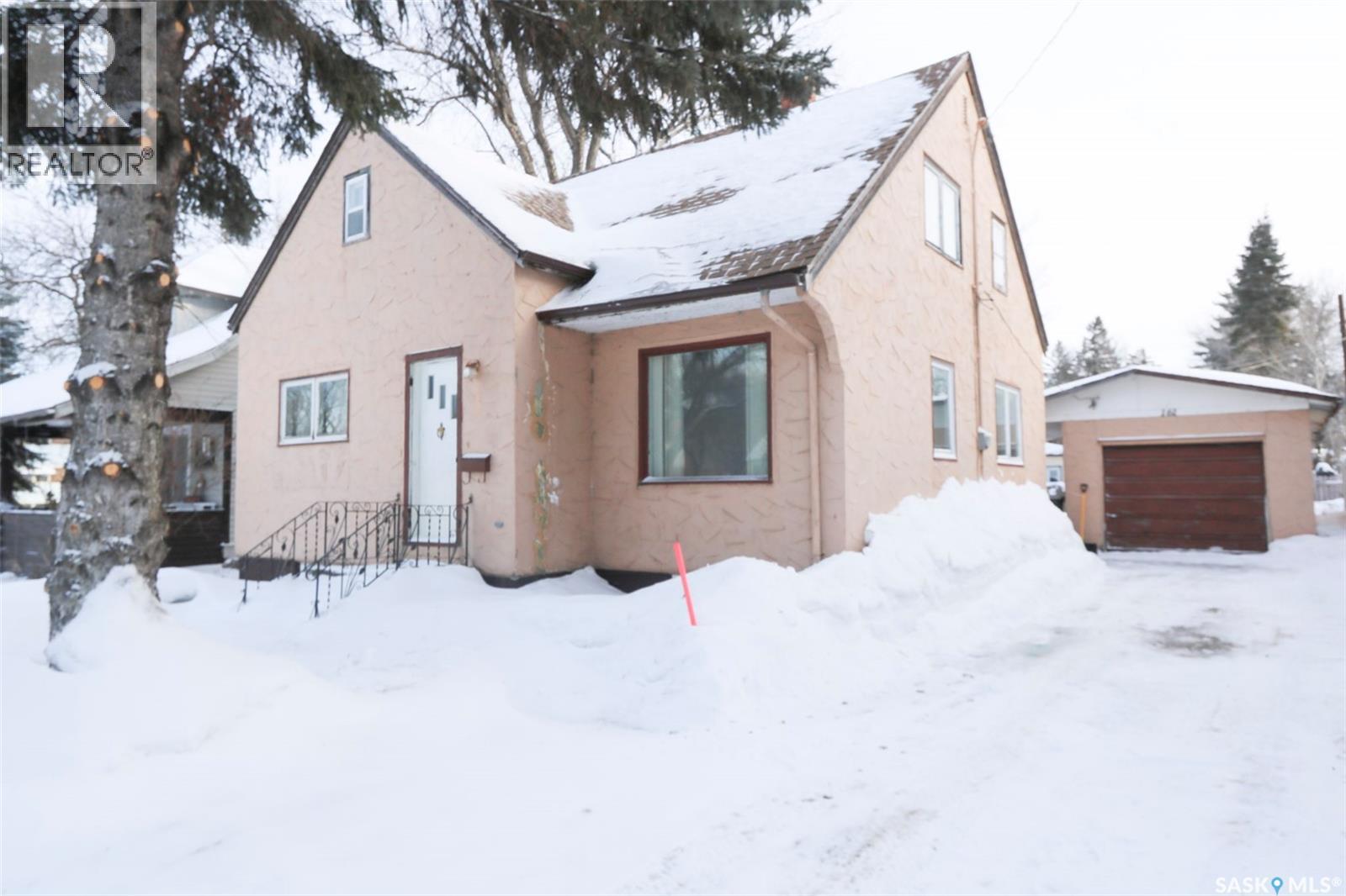 161 First Avenue N, Yorkton, Saskatchewan  S3N 1H8 - Photo 1 - SK027251