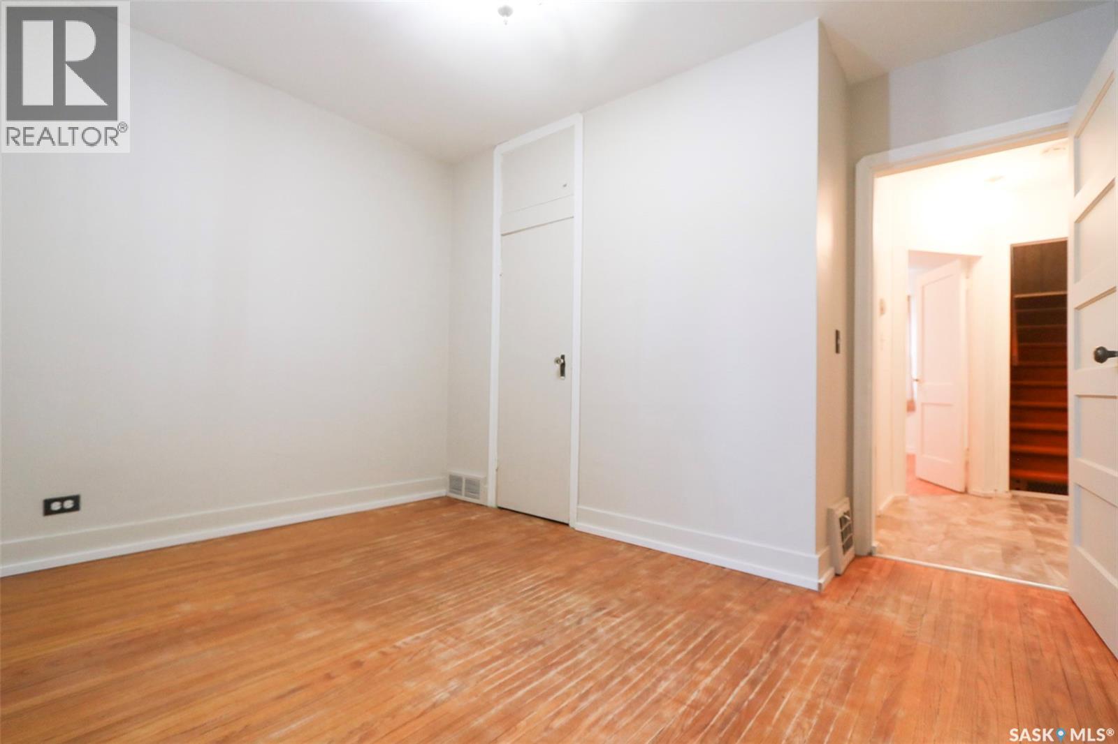 161 First Avenue N, Yorkton, Saskatchewan  S3N 1H8 - Photo 11 - SK027251