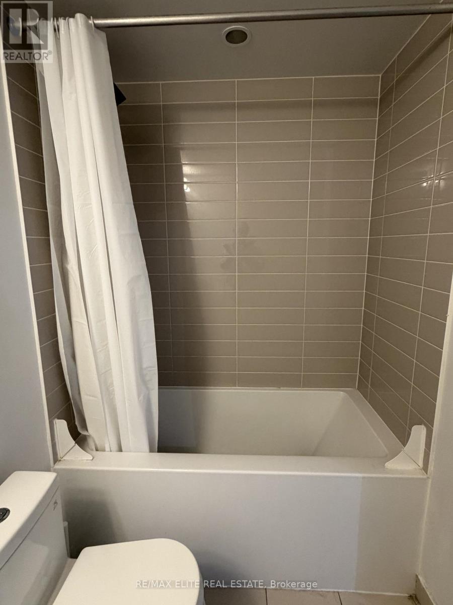 1502 - 181 Dundas Street E, Toronto, Ontario  M5A 0N5 - Photo 8 - C12724276