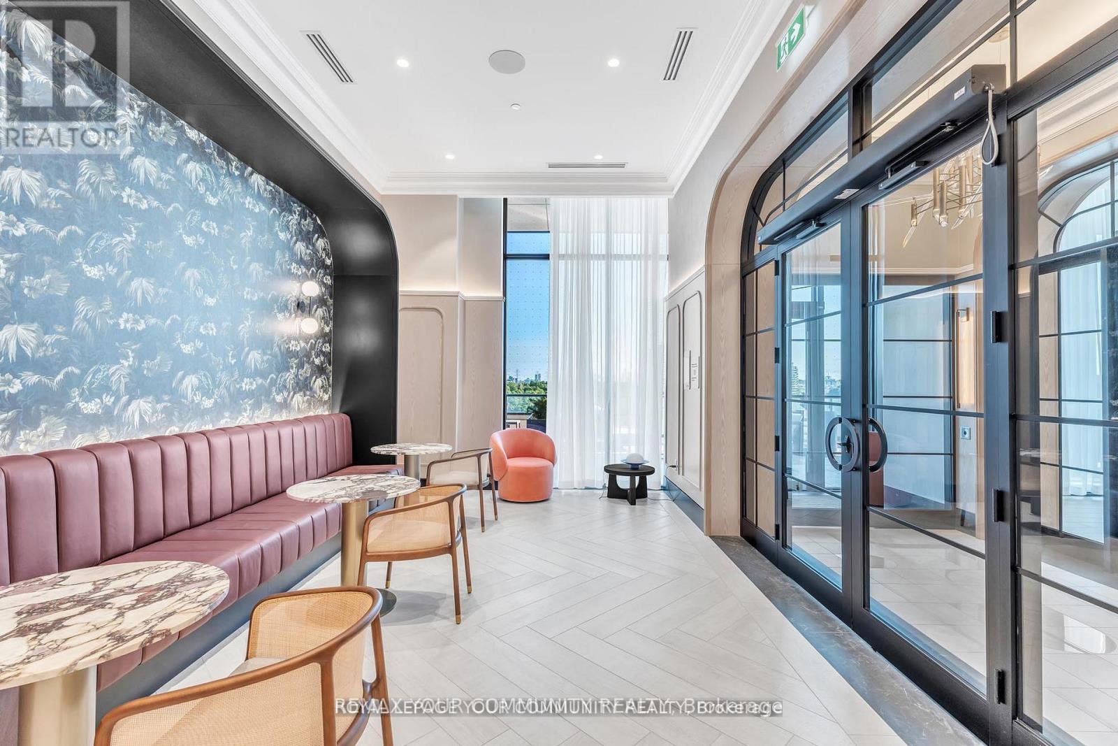 101 - 10 Inn On The Park Drive, Toronto, Ontario  M3C 0P9 - Photo 38 - C12724338