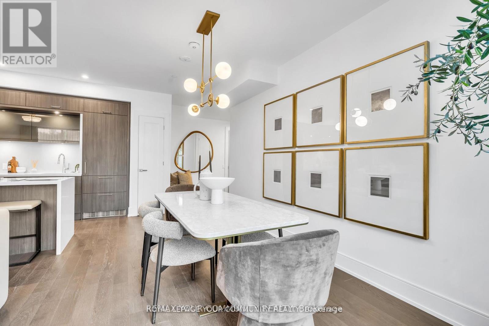 101 - 10 Inn On The Park Drive, Toronto, Ontario  M3C 0P9 - Photo 6 - C12724338