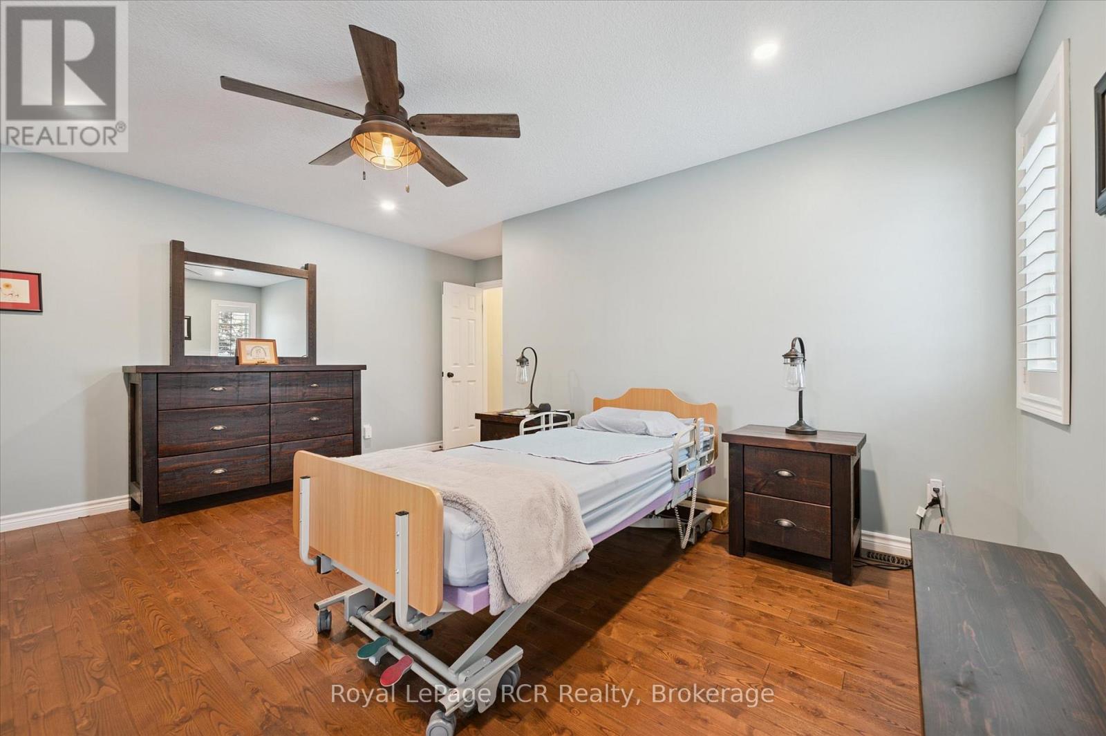 10 Sparberry Street W, Southgate, Ontario N0G 2L0 - Photo 21 - X12721554