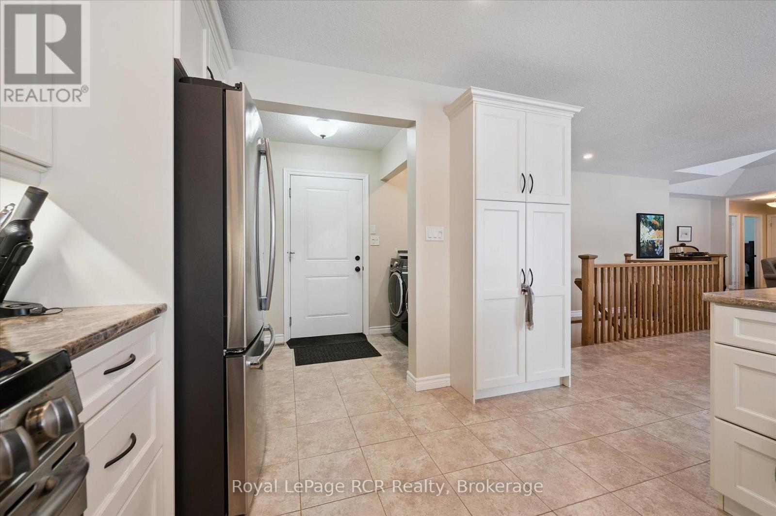 10 Sparberry Street W, Southgate, Ontario N0G 2L0 - Photo 14 - X12721554