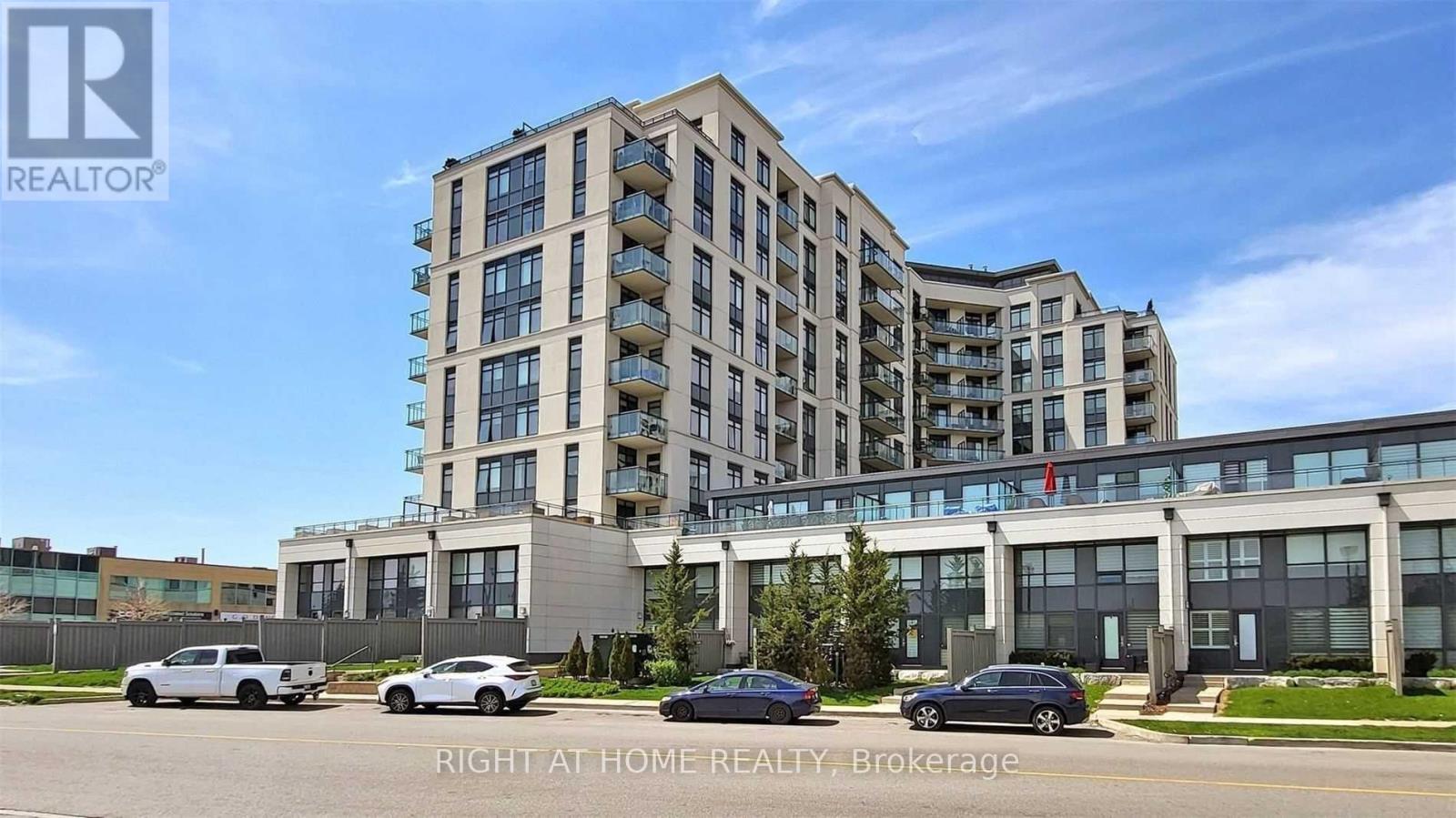 1011 - 24 Woodstream Boulevard, Vaughan, Ontario  L4L 8C4 - Photo 2 - N12724280