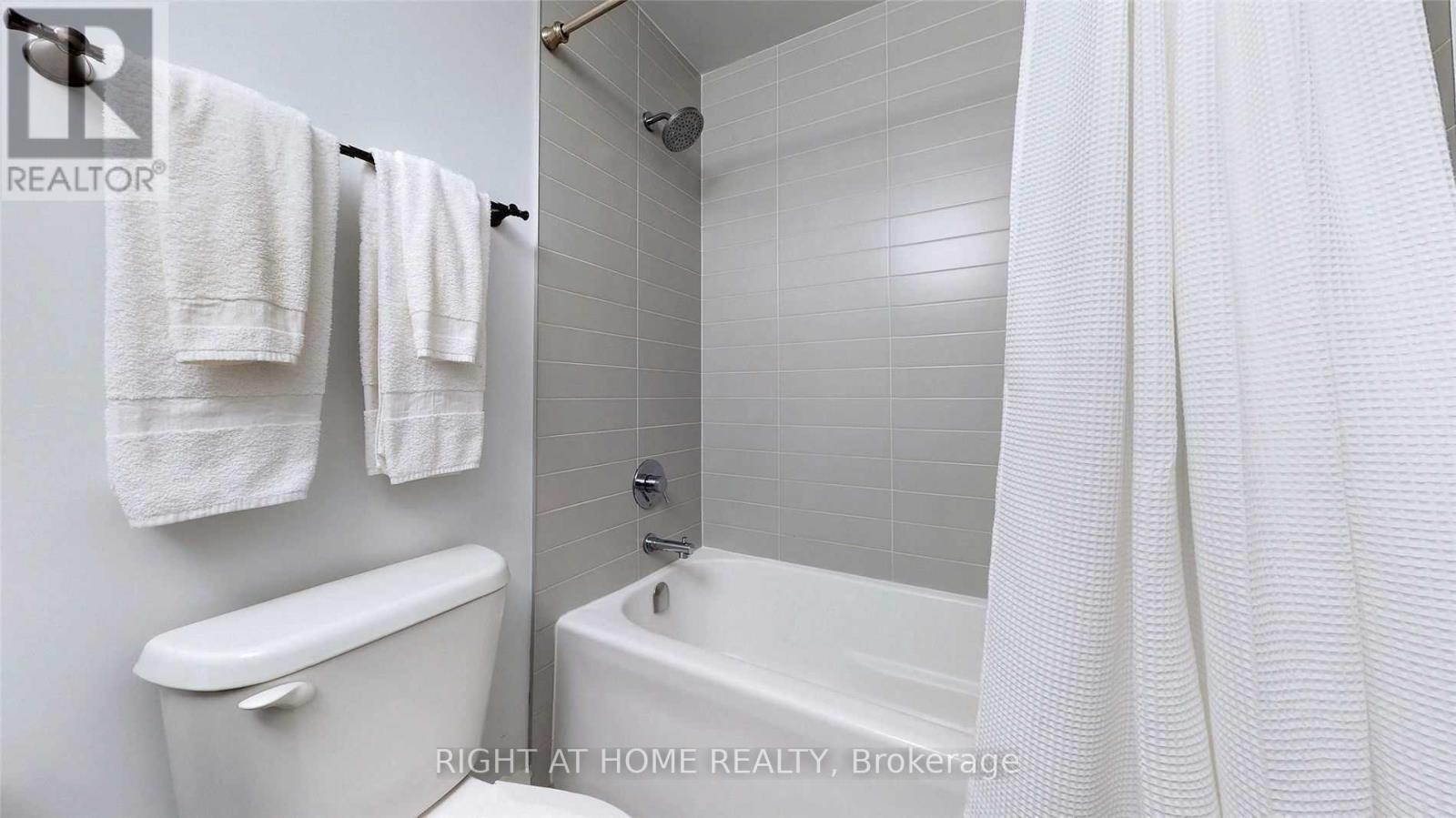 1011 - 24 Woodstream Boulevard, Vaughan, Ontario  L4L 8C4 - Photo 24 - N12724280