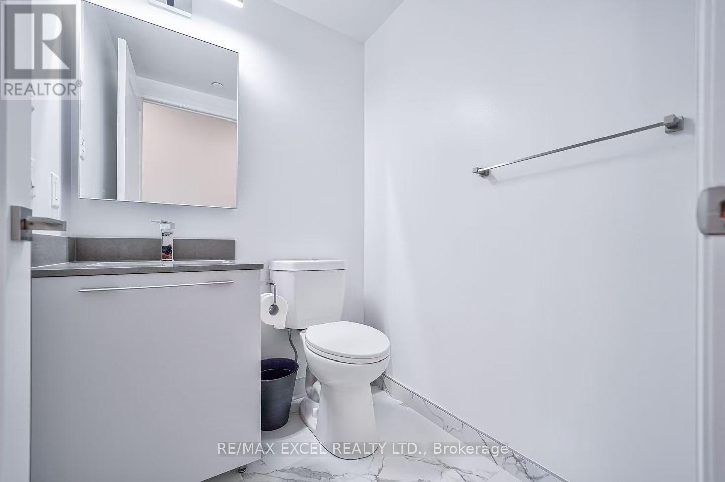 2701 - 8 Water Walk Drive, Markham, Ontario  L3R 6L4 - Photo 35 - N12695348