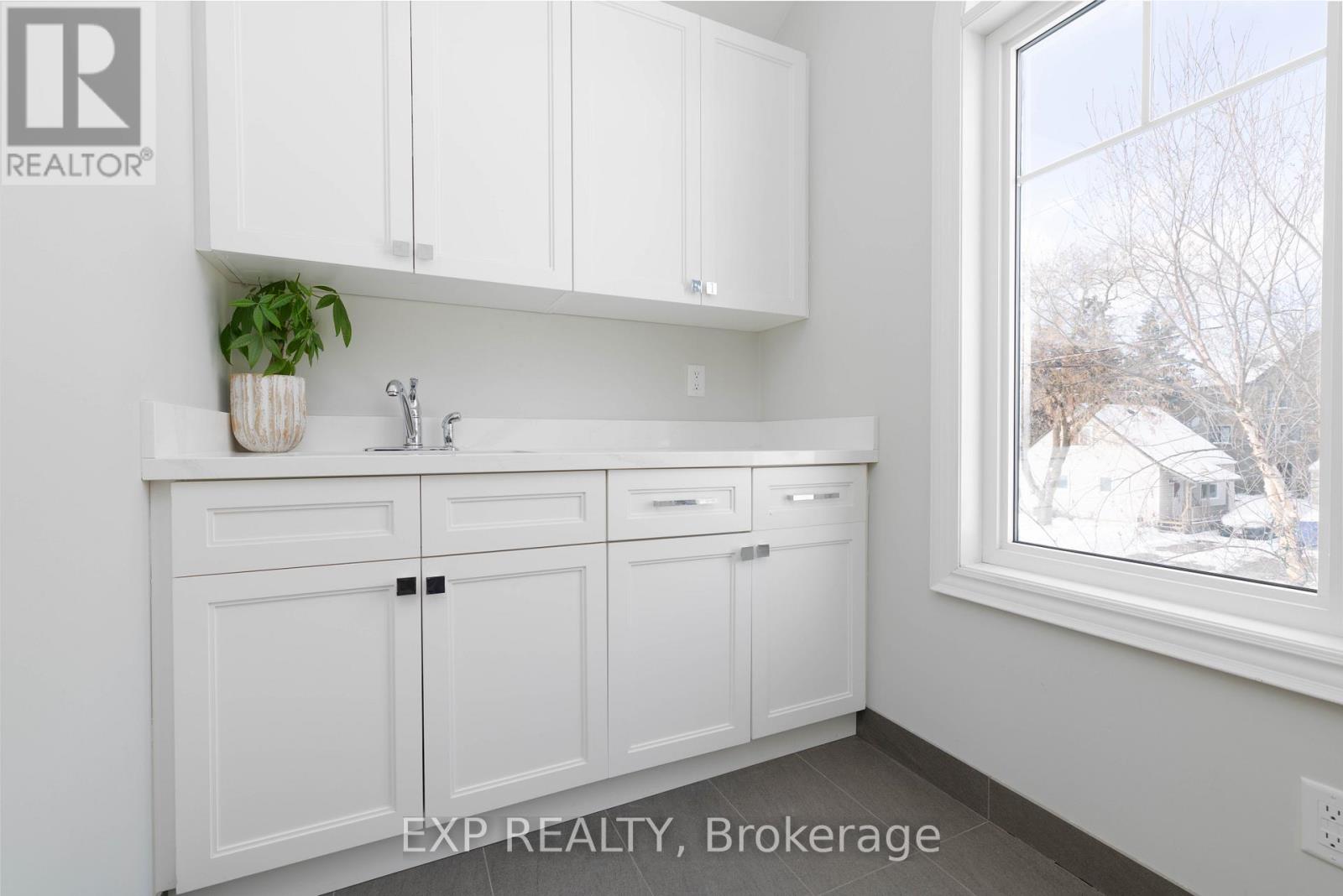 258 Andrew Street, Newmarket, Ontario  L3Y 1H2 - Photo 34 - N12723444