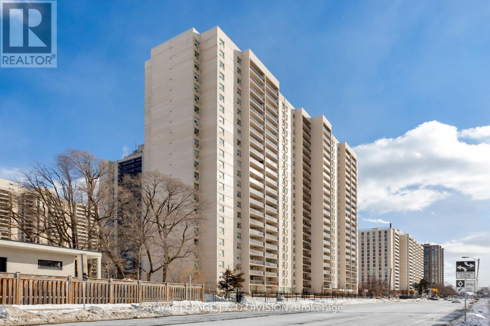 306 - 155 Marlee Avenue, Toronto, Ontario  M6B 4B5 - Photo 17 - W12724274