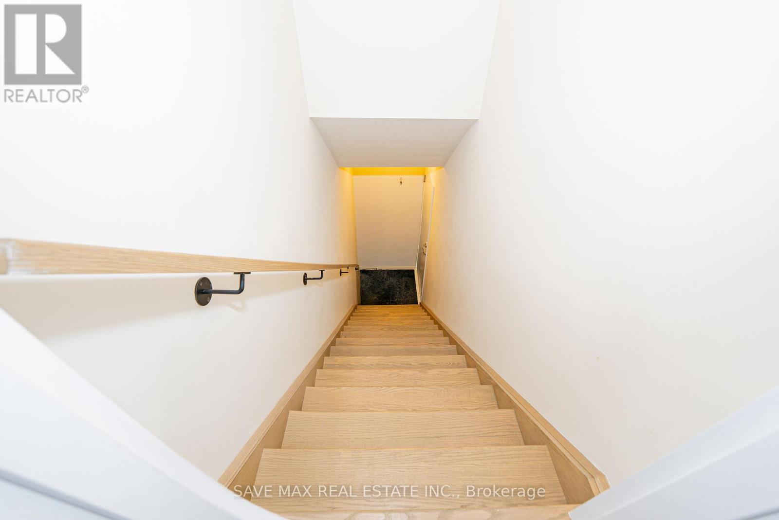 105 - 1589 Rose Way, Milton, Ontario  L9E 0J2 - Photo 47 - W12724306