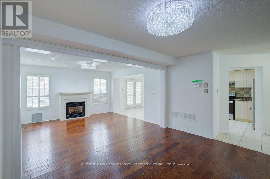 8 Waterdale Road, Brampton, Ontario  L7A 1S7 - Photo 10 - W12724308