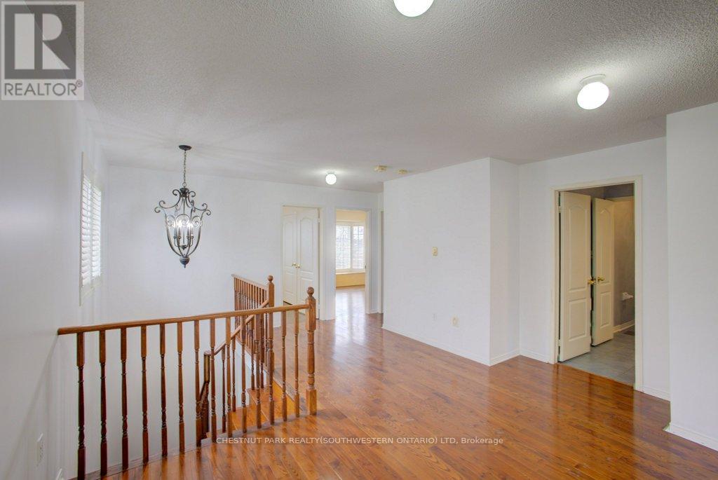 8 Waterdale Road, Brampton, Ontario  L7A 1S7 - Photo 24 - W12724308