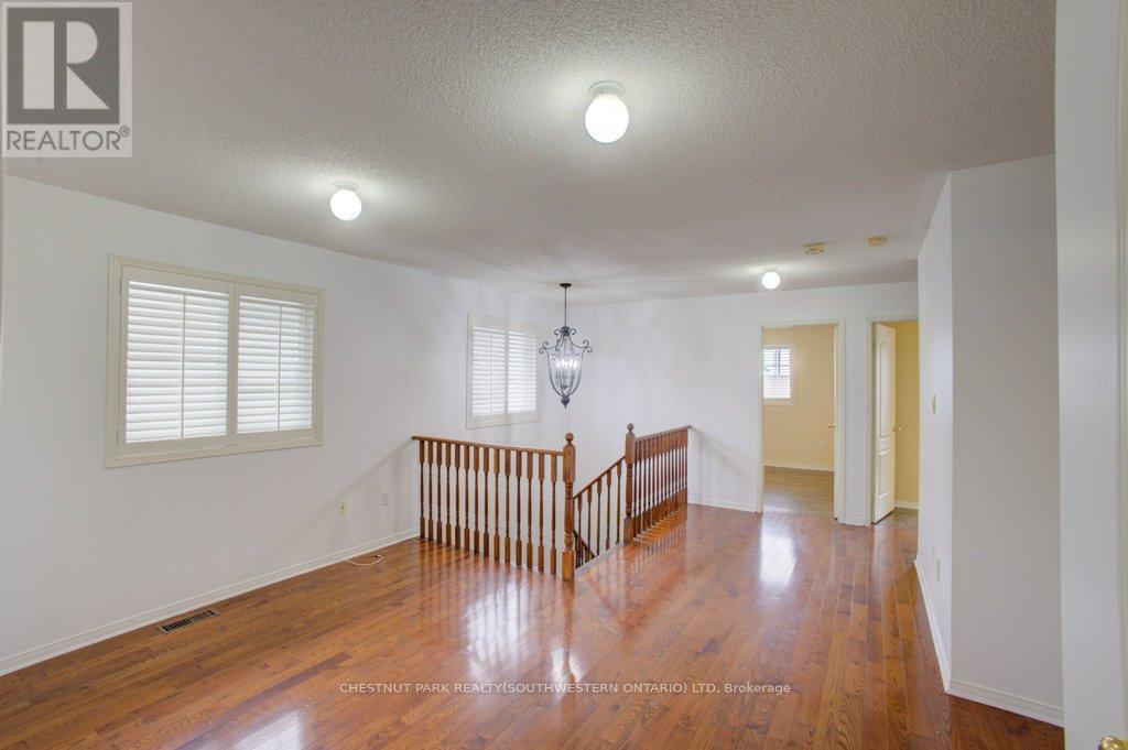 8 Waterdale Road, Brampton, Ontario  L7A 1S7 - Photo 25 - W12724308