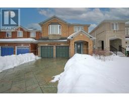 8 WATERDALE ROAD, Brampton, Ontario