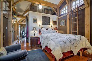 125 Macdonell Avenue, Toronto, Ontario  M6R 2A4 - Photo 23 - W12724314