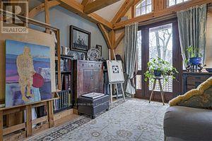 125 Macdonell Avenue, Toronto, Ontario  M6R 2A4 - Photo 27 - W12724314