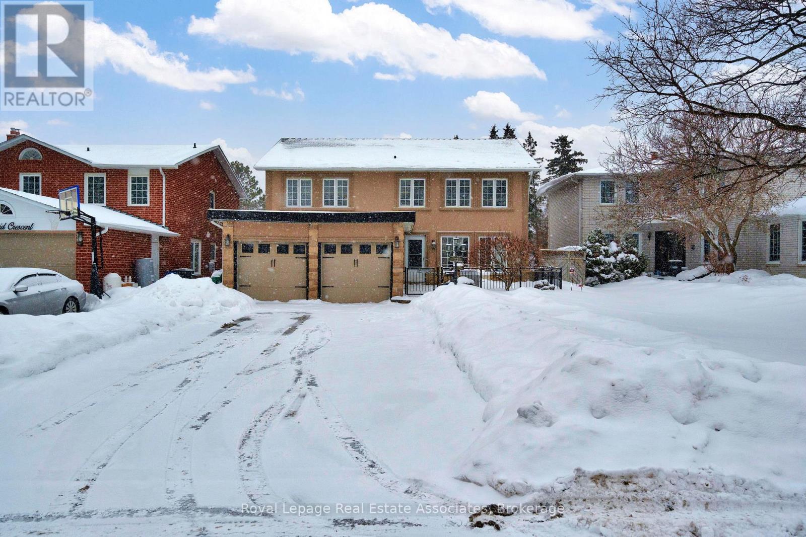 23 MADRID CRESCENT, Brampton, Ontario