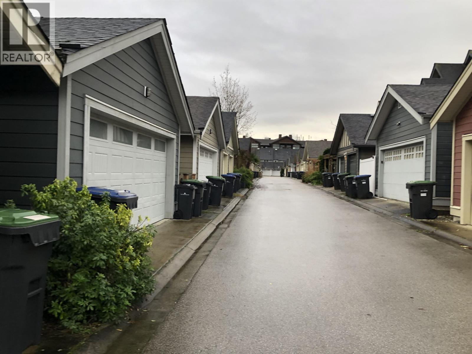 252 Jensen Street, New Westminster, British Columbia  V3M 0E7 - Photo 23 - R3074535