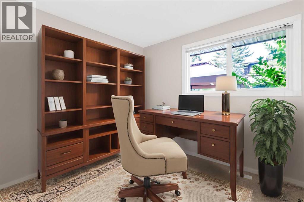 968 Bracewood Rise Sw, Calgary, Alberta  T2W 3C9 - Photo 13 - A2268511