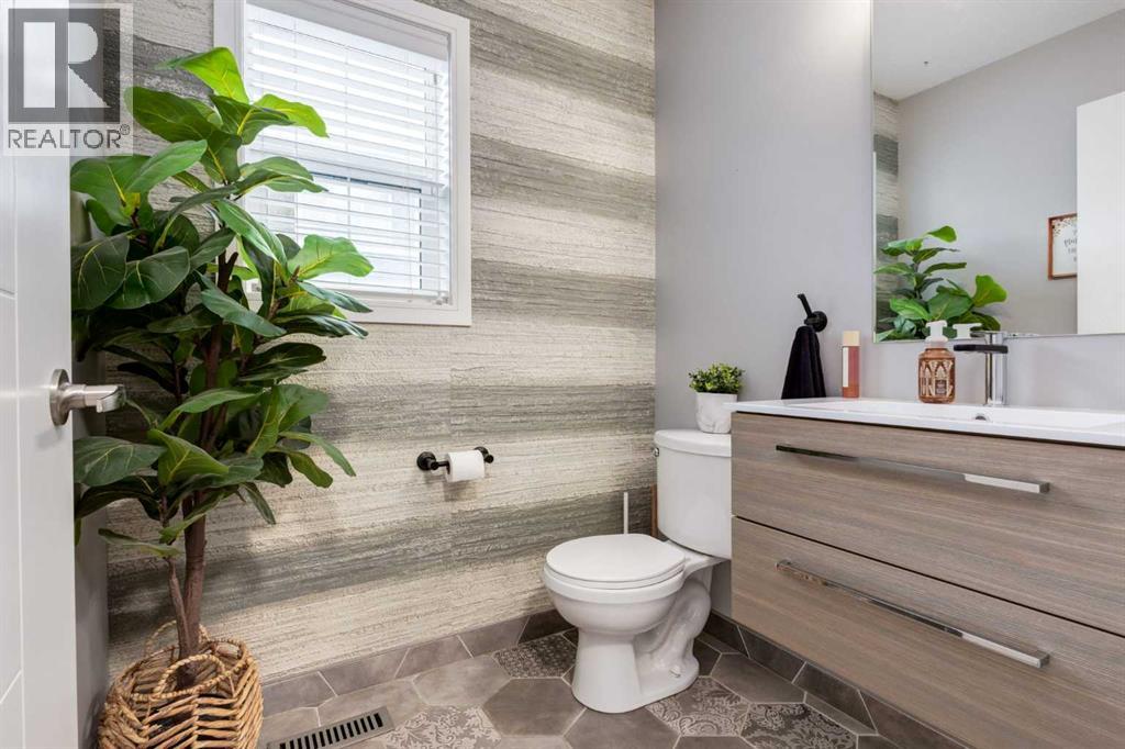 207 Marquis Lane Se, Calgary, Alberta  T3M 2G6 - Photo 10 - A2277321